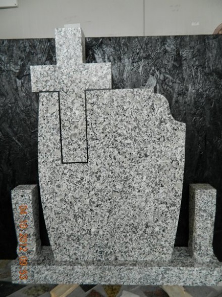 Monument funerar granit Model G-3